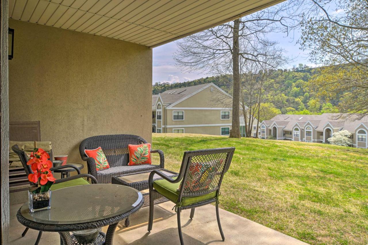 Lavish Branson Escape With Resort And Lake Access Kültér fotó